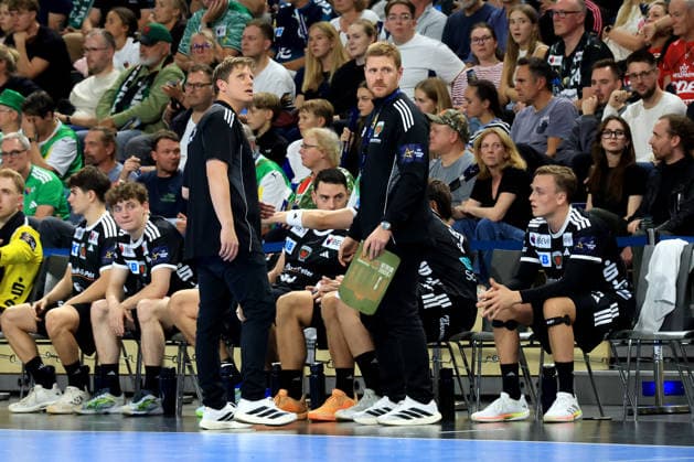 September 16, 2026, GER Germany, Handball, EHF Champions League, September 16, 2026, 2026–2027 season, Berlin, Füchse Berlin vs. Veszprém HC; Head Coach Nicolej Krickau (Füchse Berlin), Assistant Coach Maximilian Rinderle (Füchse Berlin); Füchse Berlin bench; nordphoto GmbH; Engler Berlin; Max Schmeling Hall, Berlin, Germany Copyright: xNordphotox xEnglerx