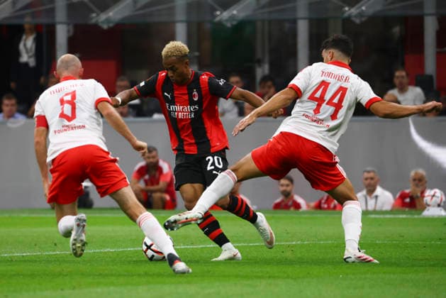 AC Milan v SL Benfica - UEFA Europa League 2026 27 League Phase MD1 Omari Hutchinson in action during the UEFA Europa League 2026 27 match between AC Milan and SL Benfica at Giuseppe Meazza in Milan, Italy, on September 16, 2026. Milano Milano Italy  Copyright: xMairoxCinquettix originalFilename:cinquetti-acmilanv260916_npV7Z.jpg