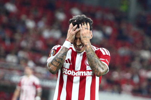 UEFA Europa League - Olympiacos FC vs Jagiellonia BiaÅ‚ystok - Panagiotis Retsos of Olympiacos FC react during the UEFA Europa League Phase matchday 1 soccer match between Olympiacos FC and Jagiellonia BiaÅ‚ystok at the Georgios Karaiskakis Stadium in Piraeus, Greece, 16 September 2026. IMAGO ONE INCH PRODUCTIONS PIRAEUS GREECE Copyright: xONExINCHxPRODUCTIONSx 7088996