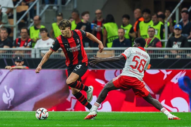 Davide Bartesaghi of AC Milan seen in action during UEFA Europa League 2026 27 League Phase - Matchday 1 football match between AC Milan and SL Benfica. Italy Copyright: xBEAUTIFULxSPORTS Carabellix