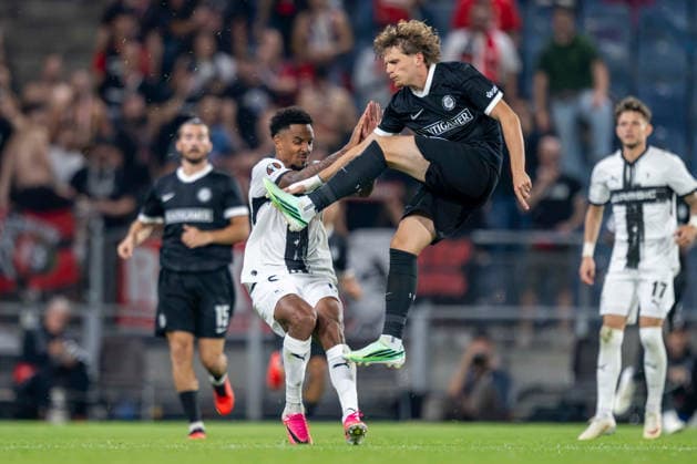 SOCCER - UEFA EL, Sturm vs Rennais GRAZ,AUSTRIA,16.SEP.26 - SOCCER - UEFA Europa League, Sturm Graz vs Stade Rennais FC. Image shows Bryan Reynolds (Rennes) and Luis Balbo (Sturm).  GEPAxpictures xAvnixRetkoceri