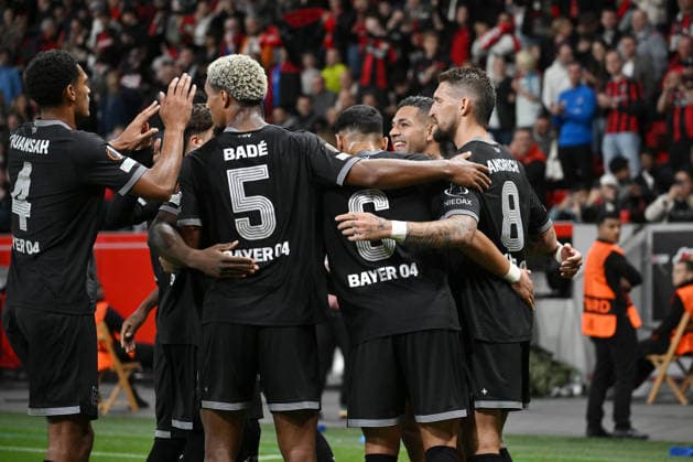 Leverkusen players celebrate Facundo Medina s 2-0 goal for Bayer 04 Leverkusen, September 16, 2026, Soccer UEFA Europa League 2026–2027, Matchday 1, Bayer 04 Leverkusen vs. NK Celje. UEFA regulations prohibit any use of photographs as image sequences and or quasi-video. Leverkusen, BayArena, North Rhine-Westphalia, Germany Team2