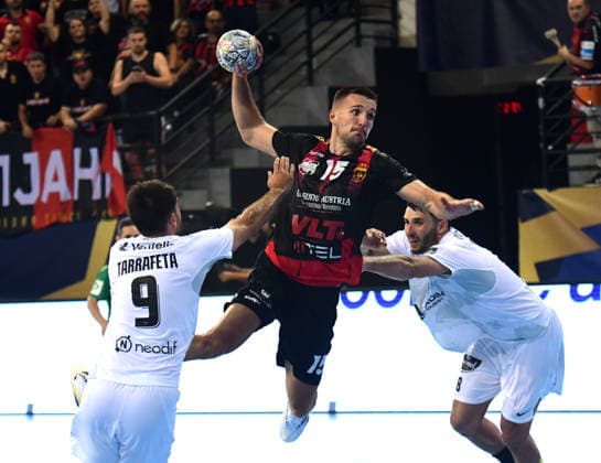 EHF Champions League. Leon Ljevar from HC Vardar and Ian Tarrafeta Seran and Imanol Garciandia from HBC Nantes during EHF Champions League group phase match between HC Vardar and HBC Nantes in Skopje, North Macedonia, September 16 2026. IMAGO PETR STOJANOVSKI