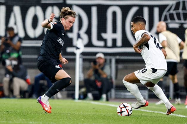 SOCCER - UEFA EL, Sturm vs Rennais GRAZ,AUSTRIA,16.SEP.26 - SOCCER - UEFA Europa League, Sturm Graz vs Stade Rennais FC. Image shows Paul-Friedrich Koller (Sturm) and Ludovic Blas (Rennais).  GEPAxpictures xJamesxDoak