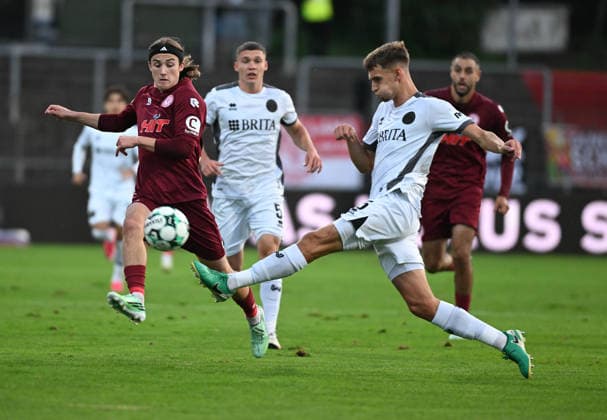 September 16, 2026, xophax, Soccer 3rd Division, Fortuna Cologne vs. SV Wehen Wiesbaden, featuring Bennett Bröger (Fortuna) and Justin Janitzek (Wehen) in Cologne