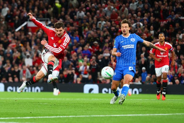 MANCHESTER, ENGLAND - SEPTEMBER 16: Mason Mount of Manchester United, ManU scores to make it 2-0 during the Carabao Cup Third Round match between Manchester United and Brighton & Hove Albion at Old Trafford on September 16, 2026 in Manchester, England.  Copyright: xMBxMediax