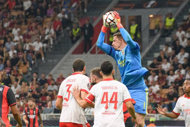Anatoliy Trubin of SL Benfica seen during UEFA Europa League MD1 game between teams of AC Milan and SL Benfica (Martin Cocciolo Ball Raw Images) Milan San Siro Italy Copyright: xMartinxCocciolox MartinCoccioloBenficaMilan-5448