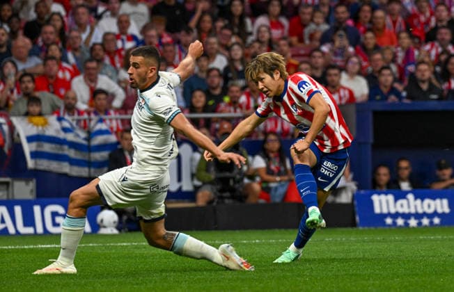 September 16, 2026, Madrid, Madrid, Spain: Atletico Madrid s South Korean midfielder Kang-In Lee scores his team s second goal during the Spanish league football match between Club Atletico de Madrid and CA Osasuna at Riyadh Air Metropolitano in Madrid, Spain, on September 16, 2026. Madrid Spain - ZUMAd308 20260916_zsp_d308_020 Copyright: xJuanxCarlosxLucasx