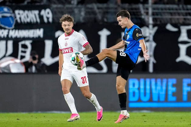 v li Jannik Hofmann Essen, 37, Diego Michel SV Waldhof, 28, tackle, game scene, duel, tackle, tackling, dynamics, action, 16 09 2026, Mannheim, Germany, soccer, 3rd League, SV Waldhof Mannheim vs. Rot-Weiss Essen, DFB and DFL regulations prohibit any use of photographs as image sequences and or quasi-video xozx
