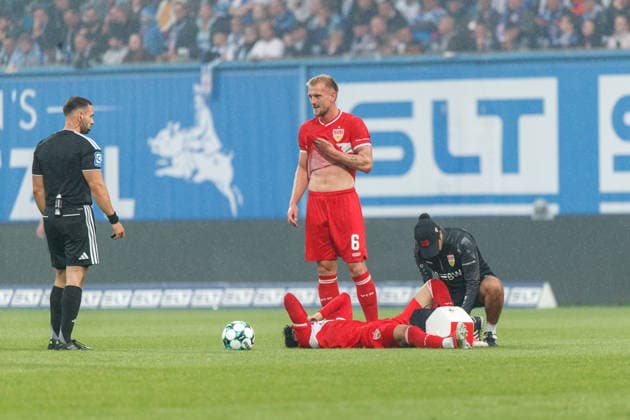Ertugrul Yigit (VfB) is lying injured on the field and is receiving treatment. No. 6 Alexander Groiß (VfB GER), FC Hansa Rostock vs. VfB Stuttgart II, Soccer, Men, 3rd Division, Matchday 6, 2026–2027 season, September 16, 2026, Rostock Ostseestadion, Mecklenburg-Western Pomerania, Germany