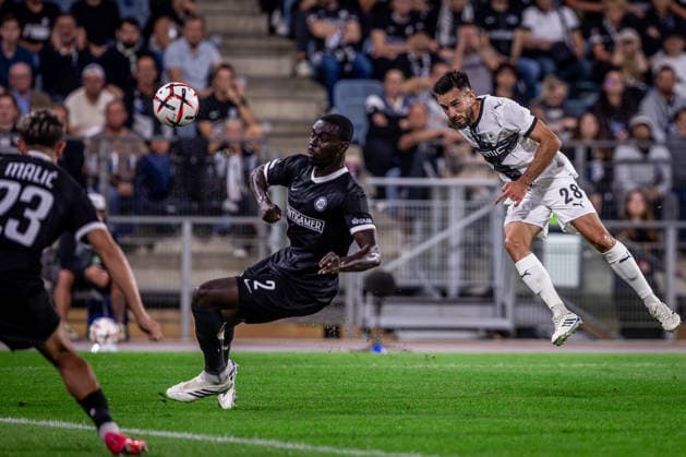 STURM GRAZ - RENNES Joshua Quarshie of Sturm and Adrien Thomasson of Rennes during the matchday 1 of UEFA Europa league - league phase football match between SK Sturm Graz and Rennes at the Stadium Graz Liebenau. Graz, Austria, September 16, 2026. Photo by Branislav Racko Copyright: xx 080A3201