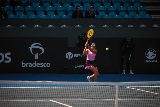 SP Open agita calendário do tênis em SP SaO PAULO, SP - 16.09.2026: SP OPEN AGITA CALENDaRIO DO TÃªNIS EM SP - The second edition of the SP Open, a WTA, Tennis Damen 250 tournament, brings together Brazilian and international tennis players between September 12 and 20, 2026, at Parque Villa-Lobos, in Sao Paulo (SP). In the photo, Brazilian Nauhany Vitoria Leme during a match against Astra Sharma of Australia, this Wednesday (16). (Photo: AngÃ lica Alves Fotoarena) x3017467x  AngÃ licaxAlves