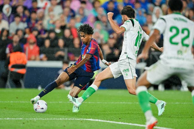 FC Barcelona, Barca v REAL RACING CLUB SPOTIFY CAMP NOU. BARCELONA Sep 16,2026 FC BARCELONA vs REAL RACING CLUB SANTANDER SEP 16 ,2026 Lamine Yamal (10) of FC Barcelona during the match between FC Barcelona and Real Racing Club corresponding to the sixth day of La Liga EA Sports at at Spotify Camp Nou in Barcelona, Spain. Barcelona ESP Copyright: xS.xRosx