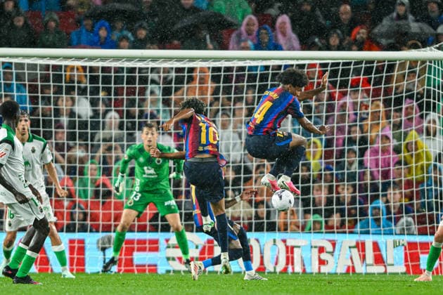 FC Barcelona, Barca v REAL RACING CLUB SPOTIFY CAMP NOU. BARCELONA Sep 16,2026 FC BARCELONA vs REAL RACING CLUB SANTANDER SEP 16 ,2026 Lamine Yamal (10) of FC Barcelona ,Karim Adeyemi (14) of FC Barcelona and Raphina (11) of FC Barcelona during the match between FC Barcelona and Real Racing Club corresponding to the sixth day of La Liga EA Sports at at Spotify Camp Nou in Barcelona, Spain. Barcelona ESP Copyright: xS.xRosx