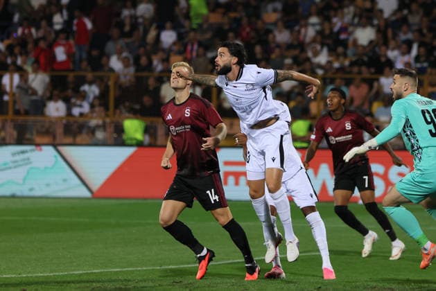 Ararat-Armenia v Sparta Praha - UEFA Europa League Bruno Wilson of Ararat-Armenia during the UEFA Europa League match at Vazgen Sargsyan Republican Stadium in Yerevan, Armenia, on September 16, 2026. Yerevan Armenia  Copyright: xGurgenxHakobyanx originalFilename:hakobyan-uefaeuro260916_npL50.jpg