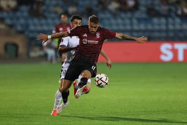 Ararat-Armenia v Sparta Praha - UEFA Europa League Matej Rynes of Sparta Praha during the UEFA Europa League match at Vazgen Sargsyan Republican Stadium in Yerevan, Armenia, on September 16, 2026. Yerevan Armenia  Copyright: xGurgenxHakobyanx originalFilename:hakobyan-uefaeuro260916_npl40.jpg