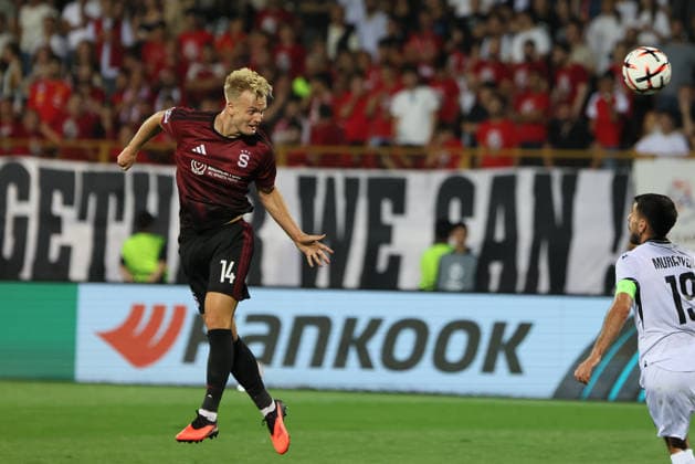 Ararat-Armenia v Sparta Praha - UEFA Europa League Jonatan Braut Brunes of Sparta Praha is pictured during the UEFA Europa League match at Vazgen Sargsyan Republican Stadium in Yerevan, Armenia, on September 16, 2026. Yerevan Armenia  Copyright: xGurgenxHakobyanx originalFilename:hakobyan-uefaeuro260916_nprw3.jpg