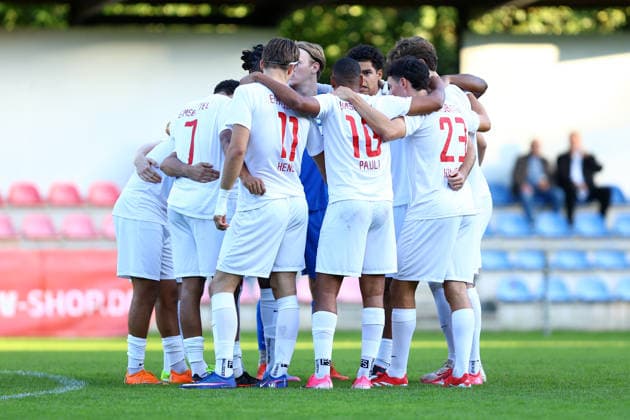 Eimsbütteler TV squad before kickoff: Men s Soccer I, Regionalliga Nord I, 2026–2027 season, Matchday 9: Eimsbütteler TV vs. SV Werder Bremen U23, September 16, 2026, Sportpark Hinschenfelde