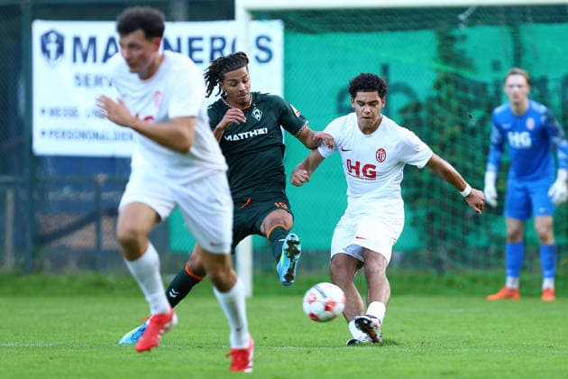 30 Jamel Gramberg, Eimsbütteler TV, 19 Kenny Emmanuel Quetant SV Werder Bremen U23 Men s Soccer I Regionalliga Nord I 2026–2027 Season I Matchday 9 I Eimsbütteler TV vs. SV Werder Bremen U23 I September 16, 2026 I Sportpark Hinschenfelde