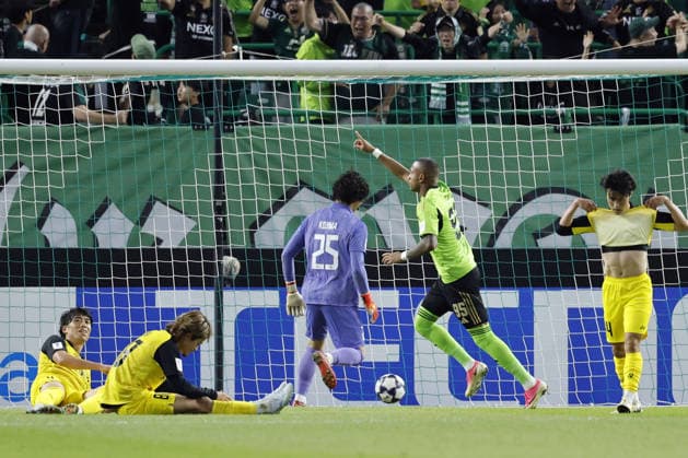 Italo da rosa (Jeonbuk), Kashiwa Reysol team group, Mannschaftsbild, Totale SEPTEMBER 16, 2026 - Football Soccer : 2026-27 AFC Champions League Elite Eest Region League Stage match between Jeonbuk Hyundai Motors FC 2-1 Kashiwa Reysol at Jeonju World Cup Stadium in Jeonju, South Korea. Noxthirdxpartyxsales  aflo_348614245 AtsushixTokumarux
