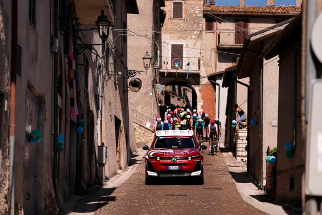car race in the start during the Giro d™Abruzzo, stage 3 from Oricola - Piana del Cavaliere to San Benedetto dei Marsi (159 km) - Abruzzo, Italy - Thursday, September 17, 2026. - cycling.  Copyright: xFabioxFerrari LaPressex