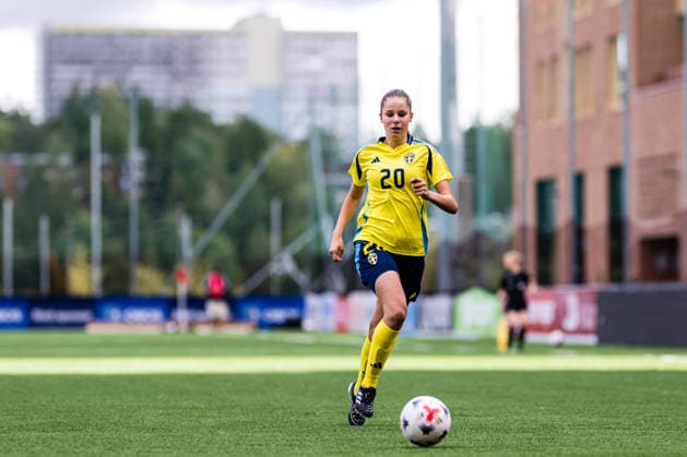 260917 Ellen Maiquez of Sweden during the Under-15 friendly match between Norway and Sweden on September 17, 2026, in Lorenskog. Photo by Marius Simensen. BILDBYRAN COP 238 bbeng women s soccer football Norway Sweden friendly match  Copyright: MARIUSxSIMENSEN BB260917BB171