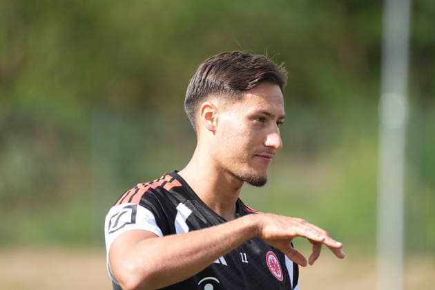 Younes Ebnoutalib, Eintracht Frankfurt, September 17, 2026, Bundesliga, 2026–27 Season, Eintracht Frankfurt Training
