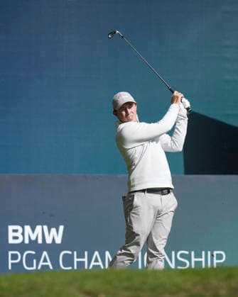 VIRGINIA WATER, ENGLAND - SEPTEMBER 17: Matt Fitzpatrick (ENG) plays from the second tee during Round 1 at the BMW PGA, Golf Herren Championship at Wentworth Golf Club, Virginia Water on September 17, 2026 in Surrey, England The BMW PGA Championship