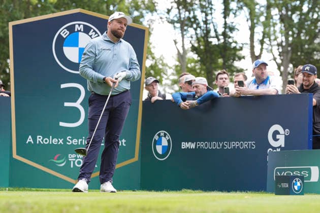VIRGINIA WATER, ENGLAND - SEPTEMBER 17: Shane Lowry (IRE) reacts to an errant tee shot on the third tee during Round 1 at the BMW PGA, Golf Herren Championship at Wentworth Golf Club, Virginia Water on September 17, 2026 in Surrey, England The BMW PGA Championship
