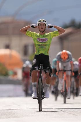 Italy s Filippo D Aiuto of General Store - Essegibi - F.lli Curia winner of the stage during the Giro d™Abruzzo, stage 3 from Oricola - Piana del Cavaliere to San Benedetto dei Marsi (159 km) - Abruzzo, Italy - Thursday, September 17, 2026. - cycling.  Copyright: xMassimoxPaolone LaPressex