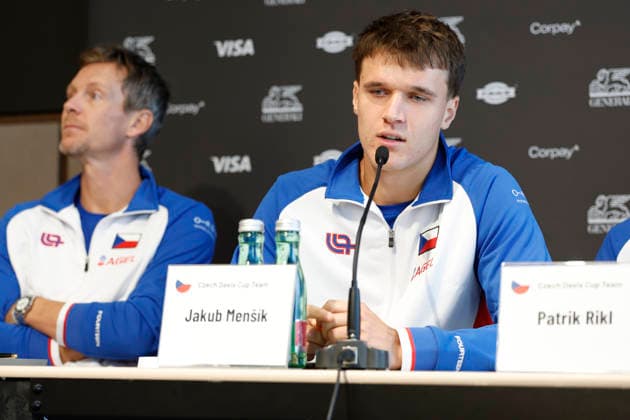 Czech tennis player Jakub Mensik at a press conference, PK, Pressekonferenz ahead of the 2026 Davis Cup Men s World Team Tennis Championship match against the U.S., in Prague, Czech Republic, September 17, 2026. At left is non-playing captain Tomas Berdych (CTKxPhoto PavelxLebeda) CTKPhotoF202609170020201  CTKPhotoF202609170020201