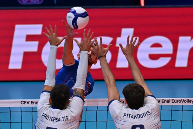 Volleyball, EM, Griechenland - Slowakei IPA88642363 - Lampros PITAKOUDIS and Athanasios PROTOPSALTIS (Greece)  Copyright: xDuilioxDellaxLibera IPAxSportx xx IPA88642363