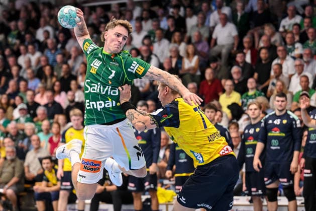 Göppingen, Germany, September 17, 2026 Victor Kloeve of FRISCH AUF Goeppingen and Edwin Aspenbaeck of Rhein Neckar Loewen in a one-on-one battle during the Opel Handball Bundesliga match between FRISCH AUF Goeppingen and Rhein Neckar Loewen at the EWS Arena onSeptember 7, 2026, in Goeppingen, Germany. Photo by Harry Langer, DeFodi Images. Goeppingen, Germany, September 17, 2026: Victor Kloeve of FRISCH AUF Göppingen and Edwin Aspenbaeck of Rhein-Neckar Löwen battle for the ball during the Opel Handball Bundesliga match between FRISCH AUF Göppingen and Rhein-Neckar Löwen at the EWS Arena on September 17, 2026 in Göppingen, Germany Photo by Harry Langer, DeFodi Images Photo by Harry Langer, DeFodi Images