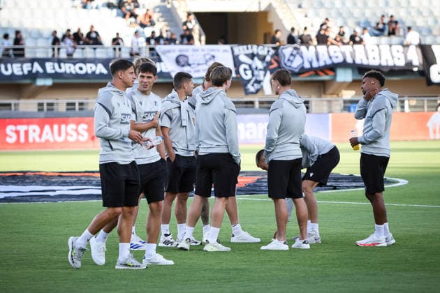 UEFA Europa League - OFI Crete FC vs TSG 1899 Hoffenheim - Players of TSG 1899 Hoffenheim react during the UEFA Europa League Phase matchday 1 soccer match between OFI Crete FC and TSG 1899 Hoffenheim at the Georgios Pankritio Stadium, in Heraklion, Greece, 17 September 2026. IMAGO ONE INCH PRODUCTIONS PIRAEUS GREECE Copyright: xONExINCHxPRODUCTIONSx 7089936