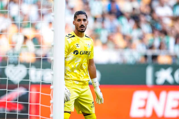 September 17, 2026, Sevilla, Sevilla, Spain: Alvaro Valles of Real Betis Balompie looks on during the Spanish league, LaLiga EA Sports, football match played between Real Betis and Getafe CF at La Cartuja stadium on September 17, 2026, in Sevilla, Spain. Sevilla Spain - ZUMAa181 20260917_zaa_a181_032 Copyright: xJoaquinxCorcherox