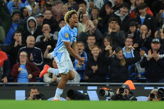 Manchester City v Norwich City - Carabao Cup Third Round Floyd Samba of Manchester City celebrates 1st goal during the Carabao Cup Third Round match between Manchester City and Norwich City at Etihad Stadium on September 17, 2026 in Manchester, England. WARNING! This Photograph May Only Be Used For Newspaper And Or Magazine Editorial Purposes. May Not Be Used For Publications Involving 1 player, 1 Club Or 1 Competition Without Written Authorisation From Football DataCo Ltd. For Any Queries, Please Contact Football DataCo Ltd on +44 (0) 207 864 9121 Manchester Etihad Stadium England United Kingdom Copyright: xAllstarxPicturexLibraryxLtdx
