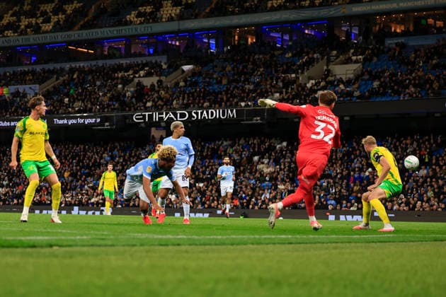 Manchester City v Norwich City, EFL Cup GOAL.Floyd Samba (75) of Manchester City scores to make it 1-0 during the EFL Cup match between Manchester City and Norwich City at the Etihad Stadium, Manchester, UK on 17 September 2026. Manchester Etihad Stadium Manchester UK Editorial use only DataCo restrictions apply See www.football-dataco.com , Copyright: xConorxMolloyx PSI-24893-0025
