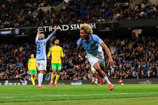 Manchester City v Norwich City, EFL Cup GOAL.Floyd Samba (75) of Manchester City celebrates scoring to make it 1-0 during the EFL Cup match between Manchester City and Norwich City at the Etihad Stadium, Manchester, UK on 17 September 2026. Manchester Etihad Stadium Manchester UK Editorial use only DataCo restrictions apply See www.football-dataco.com , Copyright: xConorxMolloyx PSI-24893-0026