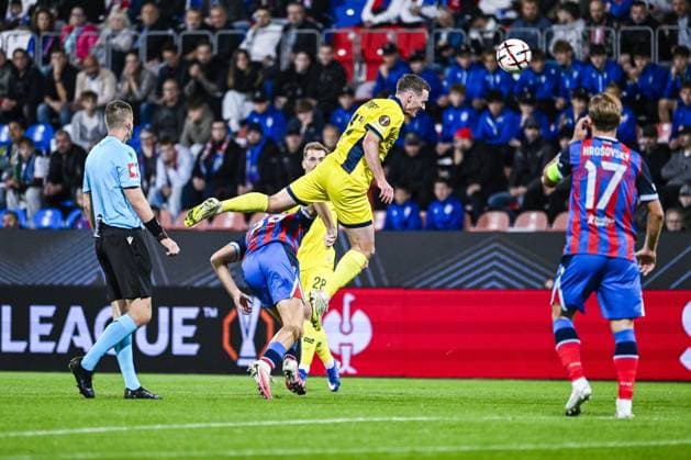 Union s Rob Schoofs pictured in action during a soccer game between Czech FC Viktoria Plzen and Belgian Royale Union Saint-Gilloise, Thursday 17 September 2026 in Plzen, Czech Republic, on the first day (out of 8) in the league phase of the UEFA Europa League competition. TOM GOYVAERTS TomxGoyvaerts  x186776514x