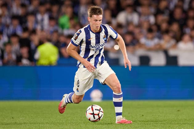 September 17, 2026, San Sebastian, Guipuzcoa, Spain: Benat Turrientes of Real Sociedad in action during the UEFA Europa League 2026 27 League Phase MD1 match between Real Sociedad and AFC Bournemouth at Anoeta on September 17, 2026, in San Sebastian, Spain. San Sebastian Spain - ZUMAa181 20260917_zaa_a181_081 Copyright: xRicardoxLarreinax