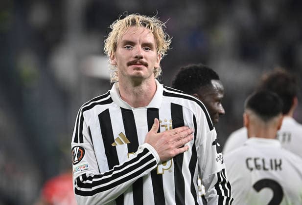 Juventus v NEC Nijmegen - UEFA Europa League TURIN, ITALY - SEPTEMBER 17: Nick Woltemade (27) of Juventus celebrates with teammates after scoring a penalty during the UEFA Europa League football match between Juventus and NEC Nijmegen at Juventus Stadium in Turin, Italy, on September 17, 2026. Isabella Bonotto Anadolu Turin Italy. Editorial use only. Please get in touch for any other usage.  Copyright: x2026xAnadoluxIsabellaxBonottox