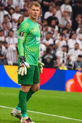 ISTANBUL, TURKEY - SEPTEMBER 17 : Goalkeeper Alexander Nubel of Besiktas reacts during the UEFA Europa League 2026 27 match between Besiktas JK and Marsilya at Tupras Stadium on September 17, 2026 in Istanbul, Turkey. Istanbul Besiktas Turkey Copyright: xSeskimphotox Besiktas-Marsilya-1709 (40)