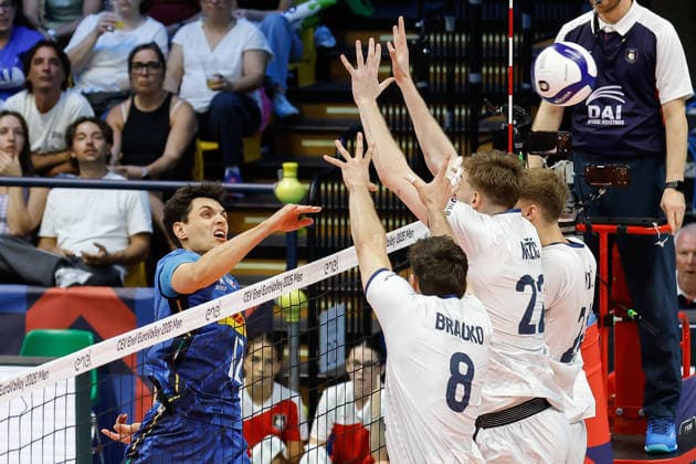 Italy™s Mattia Bottolo during a Men™s Euro pool A volleyball match between Italy and Slovenia in Modena, Italy - September 17, 2026  Copyright: xLucaxDiliberto LaPressex