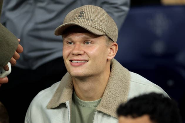 Manchester City v Norwich City - Carabao Cup Third Round Erling Haaland of Manchester City in the stand before the Carabao Cup Third Round match between Manchester City and Norwich City at Etihad Stadium on September 17, 2026 in Manchester, England. WARNING! This Photograph May Only Be Used For Newspaper And Or Magazine Editorial Purposes. May Not Be Used For Publications Involving 1 player, 1 Club Or 1 Competition Without Written Authorisation From Football DataCo Ltd. For Any Queries, Please Contact Football DataCo Ltd on +44 (0) 207 864 9121 Manchester Etihad Stadium England United Kingdom Copyright: xAllstarxPicturexLibraryxLtdx