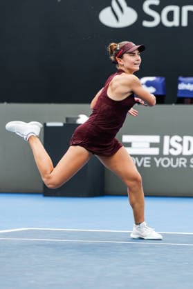 WTA GUADALAJARA OPEN 2026 WTA GUADALAJARA OPEN 2026 MAGDALENA FRECH VS IVA JOVIC 09 17 2026 GUADALAJARA, JALISCO Action photo of Iva Jovic of the United States during a match at the 2026 WTA Guadalajara Open, held at the Centro Panamericano de Tenis in Guadalajara, Jalisco, Mexico Action photo of Iva Jovic of the United States, during a match at the 2026 WTA Guadalajara Open held at the Centro Panamericano de Tenis in Guadalajara, Jalisco, Mexico. PHOTO BY IMAGENSHOP PHOTO AGENCY GUADALAJARA, JALISCO, MEXICO Copyright: xIMAGENSHOPxAGENCIAxFOTOGRAFICAx