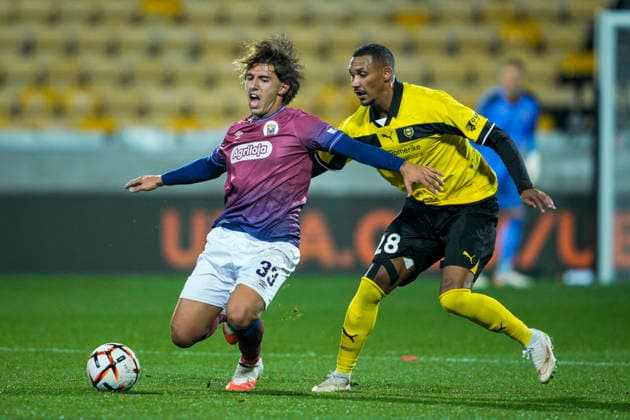 Europa League soccer 2026–2027 Lillestrøm SCU Torreense Lillestrøm 20260917 SCU Torreense s João Marques and Lillestrøm s Ruben Gabrielsen during the Europa League soccer match between Lillestrøm and SCU Torreense at Arasen Photo by Stian Lysberg Solum, NTB, Lillestrøm, Norway. EDITORIAL USE ONLY. RESTRICTED USE FOR BETTING COMPANIES.  Copyright: xStianxLysbergxSolumx xNTBx