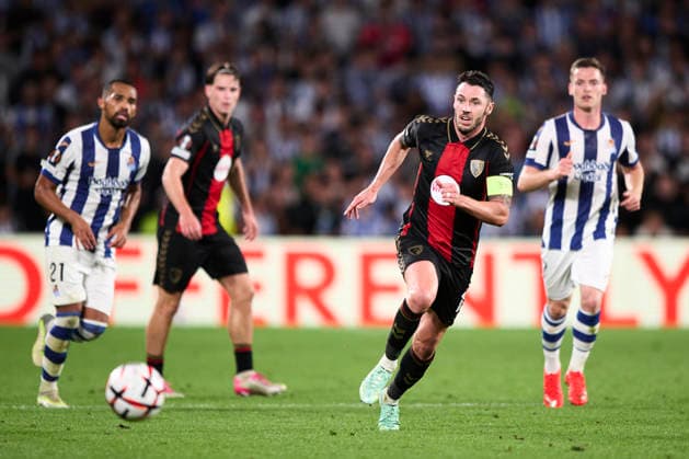 Real Sociedad de Futbol v AFC Bournemouth - UEFA Europa League 2026 27 League Phase MD1 Adam Smith of AFC Bournemouth with the ball during the UEFA Europa League 2026 27 Phase MD1 match between Real Sociedad and AFC Bournemouth at Estadio Anoeta in San Sebastian, Spain, on September 17, 2026. San Sebastian Spain  Copyright: xCesarxOrtizxGonzalezx originalFilename:ortizgonzalez-realsoci260917_np65d.jpg