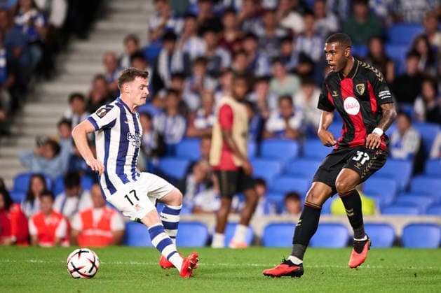 Real Sociedad de Futbol v AFC Bournemouth - UEFA Europa League 2026 27 League Phase MD1 Rayan Vitor of AFC Bournemouth with the ball during the UEFA Europa League 2026 27 Phase MD1 match between Real Sociedad and AFC Bournemouth at Estadio Anoeta in San Sebastian, Spain, on September 17, 2026. San Sebastian Spain  Copyright: xCesarxOrtizxGonzalezx originalFilename:ortizgonzalez-realsoci260917_npwaR.jpg