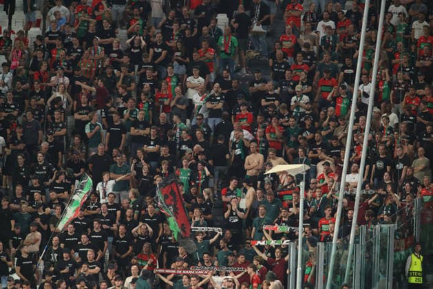 IPA88651475 - NEC fans during the UEFA Europa League soccer match between Juventus FC and NEC Nijmegen on September 17, 2026, at Allianz Stadium in Turin, Italy, during the 2026–27 season. Photo by Nderim KACELI  Copyright: xNderimxKaceli IPAxSportx xx IPA88651475