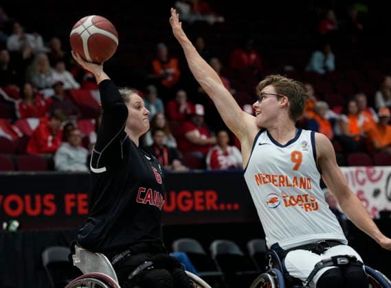 September 17, 2026, Ottawa, On, Canada: Nertherlands Bo Kramer (9) attempts to block am Canada s Arinn Young (6) during first half IWBF Wheelchair Basketball World Championships semifinal action in Ottawa, Thursday, Sept.17, 2026. Canada News - September 17, 2026  - ZUMAc35_ 20260917_zaf_c35_137 Copyright: xAdrianxWyldx
